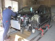 オートボディーセイワ　作業風景