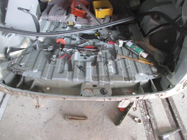 オートボディーセイワ　作業風景