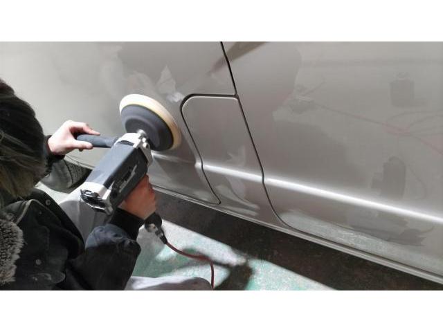 NV200バネットバン　塗装　磨き