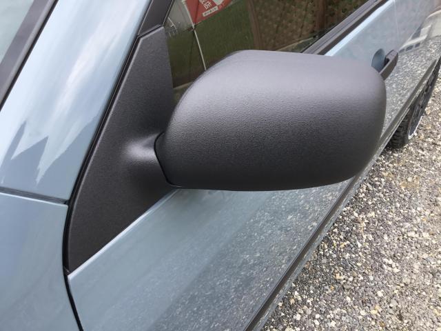 トヨタ　プロボックス　アンヴィルグレー＆ラプターライナー全塗装(当社オリジナルカスタム)