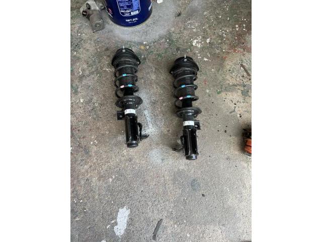 トヨタ　86ダウンサス交換