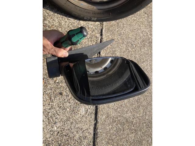 ミニキャブバン　サイドミラー交換