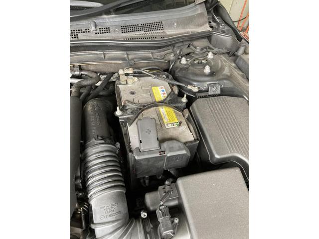 マツダ　アテンザ　バッテリーチェックランプ点灯　バッテリー交換　豊中市　吹田市　伊丹市