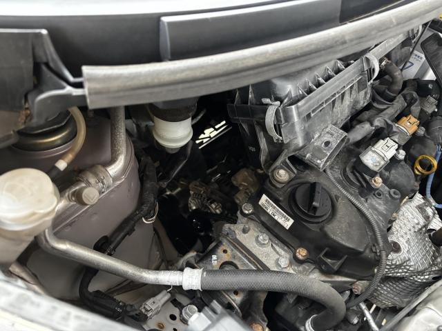 ダイハツ ムーヴ LA100S チャージランプ点灯 充電不良 オルタネータ交換 整備　上網モータース　鳥取　安長　湖山 千代水