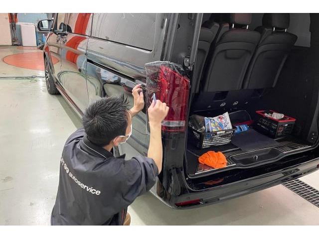 メルセデス・ベンツ V220d｜XPELヘッドライトフィルム｜SLATE SMOKE 50%