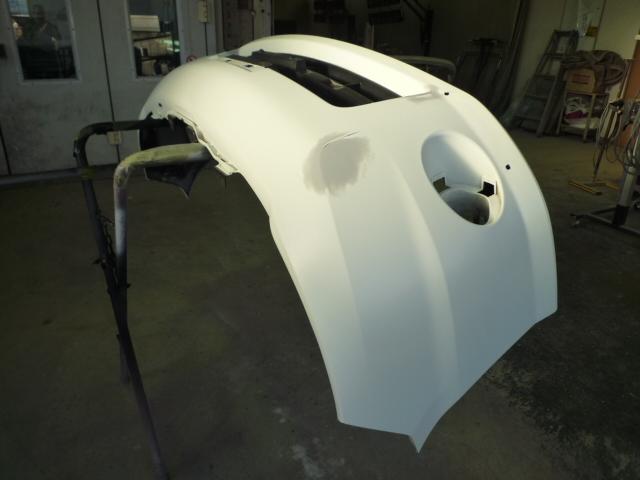 提携の板金工場にてキレイに直します！