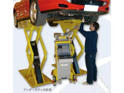 デジタル３次元フレーム計測器で精密修理