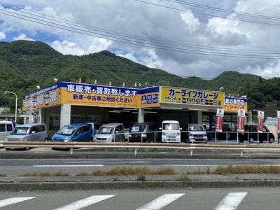 ピッカーズカーライフガレージ大月インター店の画像