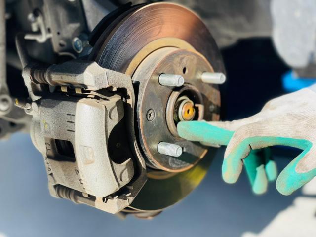 ホンダ N-BOXカスタム スタッドレスタイヤ取付