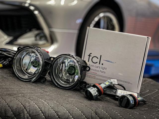 トヨタ マークX 持ち込みフォグバルブ交換