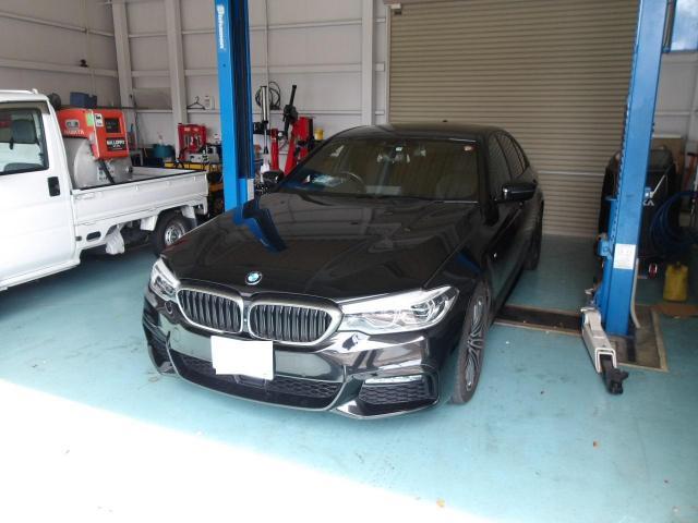 BMW　５シリーズ　G30　ブレーキパッド　＆　ブレーキディスク取替
当たり前のことをきっちりと！　愛知県名古屋市