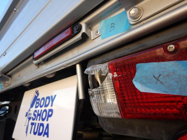 トヨタ ダイナ リア周り 板金 塗装 修理 ペイント キズ ヘコミ
