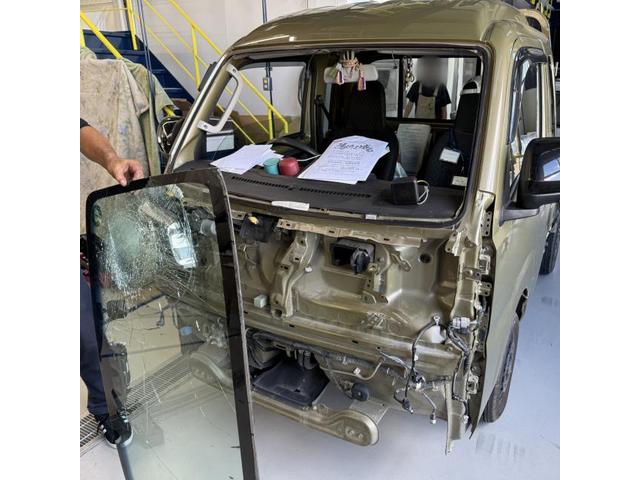 ダイハツ　ハイゼットトラック　板金・外装補修