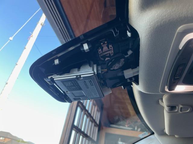 ホンダ　ヴェゼル　VR5　PORMIDO　デジタルインナーミラー取付け　愛知　岐阜　名古屋　美濃加茂　可児　関　多治見　中津川　恵那　瑞浪　瑞穂　各務原　大垣　本巣　羽島　下呂　海津　高山　飛騨　