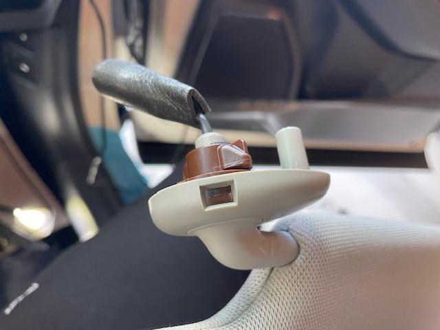 ホンダ　ヴェゼル　VR5　PORMIDO　デジタルインナーミラー取付け　愛知　岐阜　名古屋　美濃加茂　可児　関　多治見　中津川　恵那　瑞浪　瑞穂　各務原　大垣　本巣　羽島　下呂　海津　高山　飛騨　