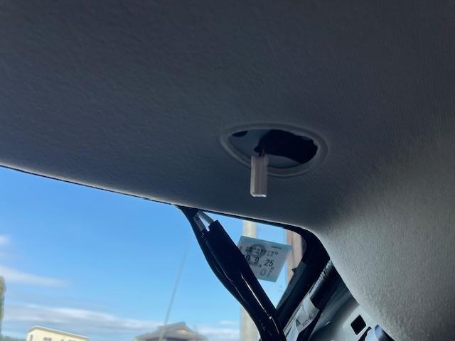 ホンダ　ヴェゼル　VR5　PORMIDO　デジタルインナーミラー取付け　愛知　岐阜　名古屋　美濃加茂　可児　関　多治見　中津川　恵那　瑞浪　瑞穂　各務原　大垣　本巣　羽島　下呂　海津　高山　飛騨　