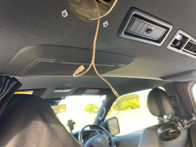 ２００系ハイエース　リヤスピーカー取付け　ルーフスピーカー　愛知　岐阜　名古屋　美濃加茂　可児　関　多治見　中津川　恵那　瑞浪　瑞穂　各務原　大垣　羽島　海津　下呂　高山　飛騨　