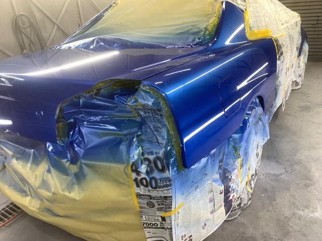 日産スカイライン板金塗装福岡市博多区周辺の鈑金・塗装・事故修理・キズへこみ直し・保険修理等、車の修理の事ならスマイルオート株式会社にお任せ下さい！！
