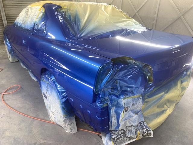 日産スカイライン板金塗装福岡市博多区周辺の鈑金・塗装・事故修理・キズへこみ直し・保険修理等、車の修理の事ならスマイルオート株式会社にお任せ下さい！！
