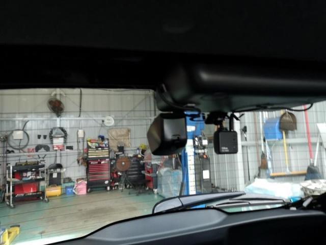 トヨタ　ヤリスハイブリッド　デジタルインナーミラー　持ち込み　取り付け　　　　　　タイヤ交換　持込パーツ　車検　整備　柏市　流山市　野田市　松戸市　我孫子市　取手市　守谷市　三郷市　吉川市　他地域　大歓迎です！！