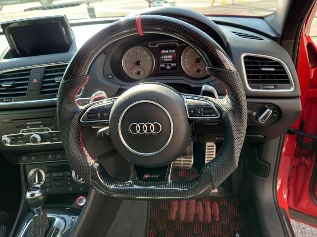 アウディ　RS　Q3　社外　ステアリング　持ち込み　取り付け　　　　　　タイヤ交換　持込パーツ　車検　整備　柏市　流山市　野田市　松戸市　我孫子市　取手市　守谷市　三郷市　吉川市　他地域　大歓迎です！！