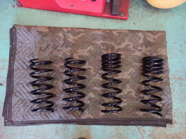 トヨタ　１２０系　マークＸ　ダウンサス　持ち込み　取り付け　アライメント調整　施工　　　　　　持込パーツ　車検　整備　柏市　流山市　野田市　松戸市　我孫子市　取手市　守谷市　三郷市　吉川市　他地域　大歓迎です！！