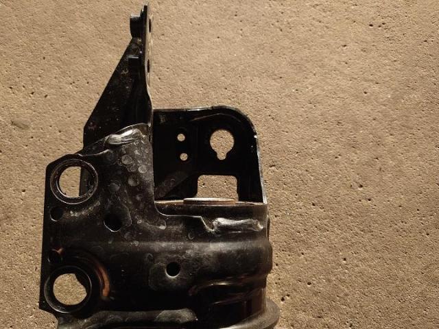 マツダ　ＣＸ－６０　ロアアームブーツ　取り付け　フライングカーペット　施工　　　　　　　持込パーツ　車検　整備　柏市　流山市　野田市　松戸市　我孫子市　取手市　守谷市　三郷市　吉川市　他地域　大歓迎です！！