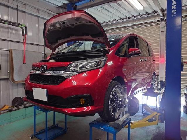 ホンダ　フリード　リフトアップキット　取り付け　アライメント調整　施工　　　　　持込パーツ　車検　整備　柏市　流山市　野田市　松戸市　我孫子市　取手市　守谷市　三郷市　吉川市　他地域　大歓迎です！！