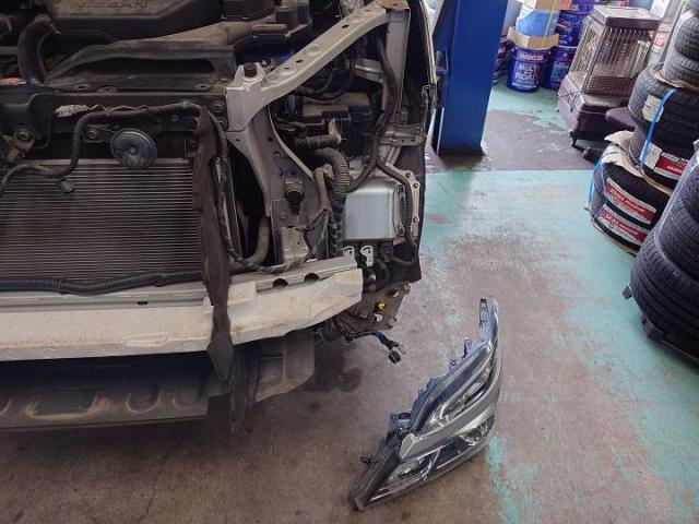 日産　C２７　セレナ　左ヘッドライトAssy　交換　　　　　　　持込パーツ　車検　整備　柏市　流山市　野田市　松戸市　我孫子市　取手市　守谷市　三郷市　吉川市　他地域　大歓迎です！！