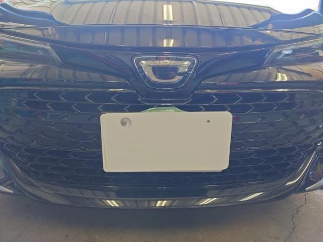 トヨタ　カローラツーリング　フロント　エンブレム　グリル　持ち込み　取り付け　　　　　　　持込パーツ　車検　整備　柏市　流山市　野田市　松戸市　我孫子市　取手市　守谷市　三郷市　吉川市　他地域　大歓迎です！！