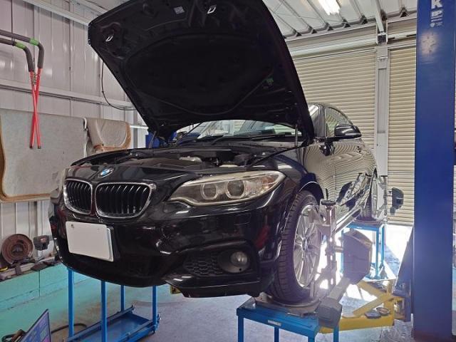 ＢＭＷ　２シリーズ　ショックAssy　持ち込み　取り付け　アライメント調整　施行　　　　　　　持込パーツ　車検　整備　柏市　流山市　野田市　松戸市　我孫子市　取手市　守谷市　　他地域　大歓迎です！！