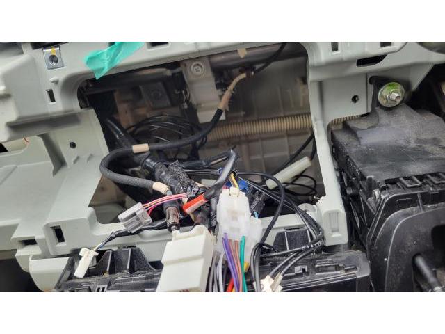 トヨタ ZVW40W プリウスα 純正からカーナビ アンドロイド トヨタ ZVW40W プリウスα 純正からカーナビ アンドロイド