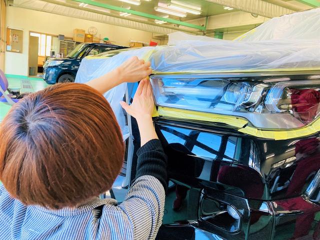 【ヘッドライト磨き１】マスキングし・・・