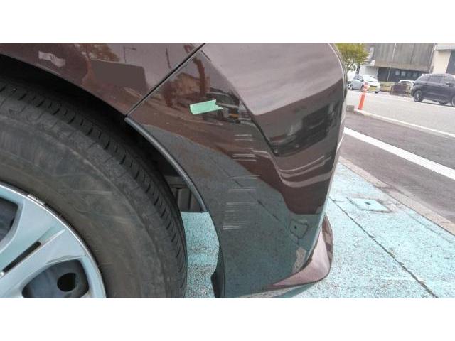 石川県　金沢市　車　日産　ノート　リアバンパー　傷　へこみ　板金　塗装　修理