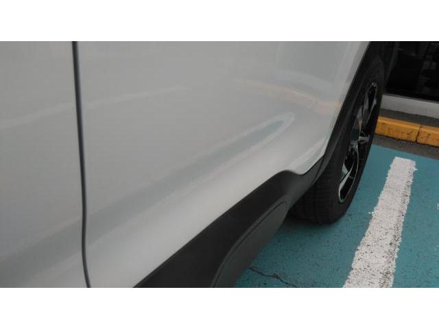 石川県　金沢市　車　シトロエン　C5エアクロス　左リアドア　傷　へこみ　板金　塗装　修理