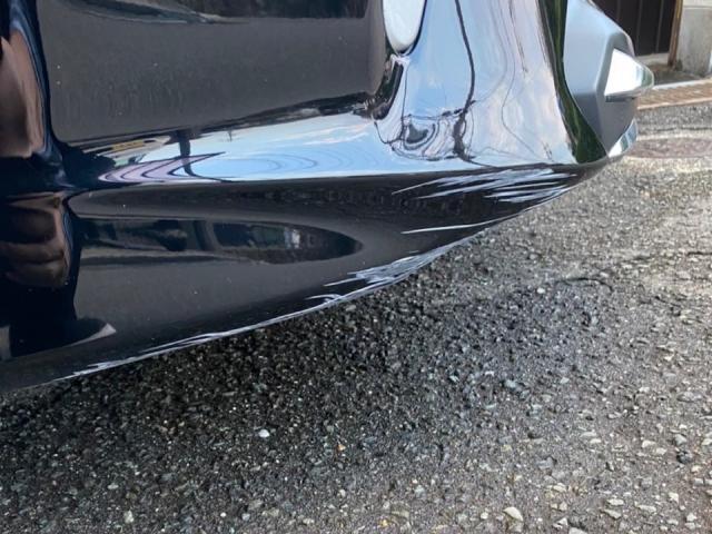【四日市市】トヨタ　プリウス　フロントバンパー　フロントスポイラー　修理　安い　　板金塗装　傷直し