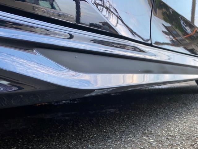 【四日市市】トヨタ　プリウス　サイドスポイラー　板金　塗装　傷直し　安い　代車無料