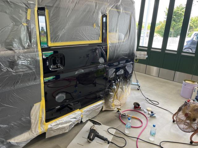 四日市市　スズキ　エブリィ　板金塗装
キズ直し　安い　代車無料