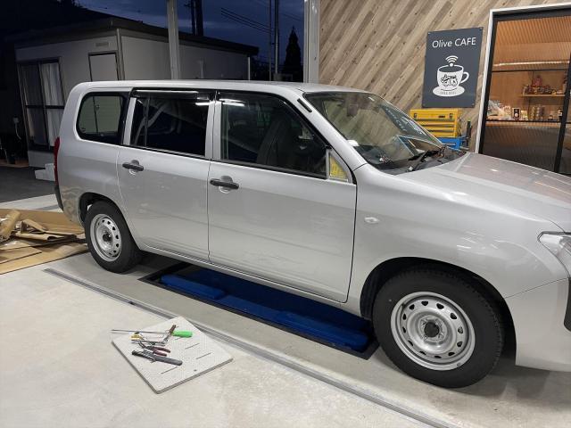 【ドア修理】 プロボックス　サクシード　ドア修理　リサイクル部品　対物保険　板金塗装　代車無料　おしゃれ　板金工場　整備工場　三重県　四日市市