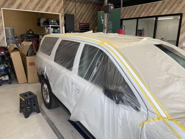 【塗装剥がれ】ボルボ　塗装　ルーフ　ピラー　お値打ち　安い　早い　代車無料　綺麗　板金工場　整備工場　おしゃれ　三重県　四日市市　鈴鹿市　桑名市　いなべ市　菰野町　