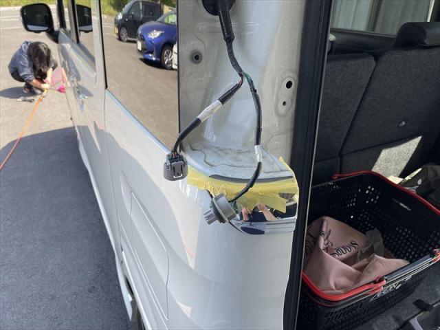 【ウィンカーバルブ交換】 スペーシアカスタム　スペーシア　LEDウィンカー　バルブ交換　ウィンカー交換　安い　早い　お値打ち　オリーブカーズ　整備工場　三重県　四日市市　