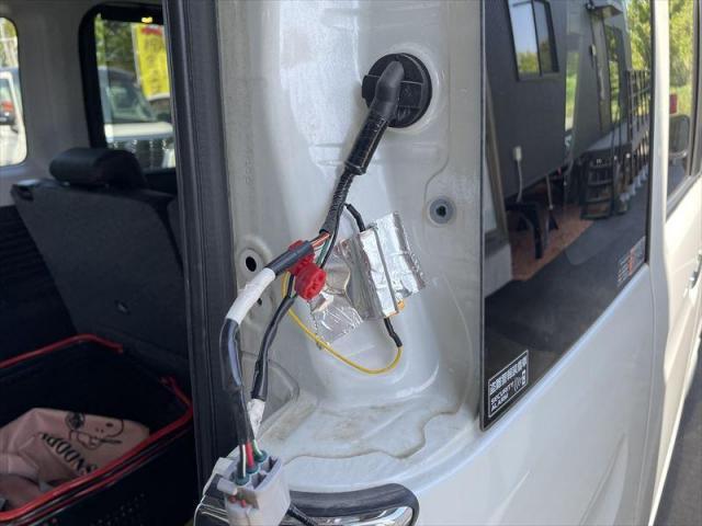 【ウィンカーバルブ交換】 スペーシアカスタム　スペーシア　LEDウィンカー　バルブ交換　ウィンカー交換　安い　早い　お値打ち　オリーブカーズ　整備工場　三重県　四日市市　