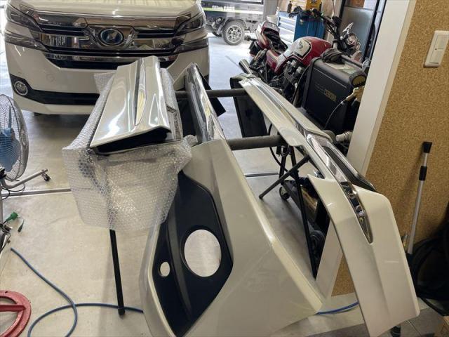 【エアロパーツ取付】　ヴェルファイア　スポイラー取付　モデリスタ　エアロ　カスタム　部品持ち込み　持ち込み　お値打ち　安い　代車無料　四日市市　菰野町　いなべ市　桑名市