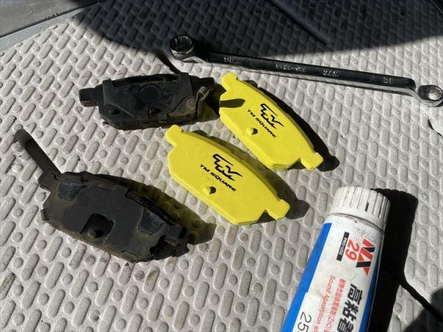 【ブレーキパッド交換】 スイフト　スイフトスポーツ　ブレーキパッド　持ち込み　部品持ち込み　お値打ち　安い　早い　代車無料　整備　三重県　四日市市　菰野町　いなべ市　東員町　桑名市　鈴鹿市　オリーブカーズ