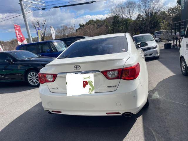 【テールランプ交換】 マークX　部品持ち込み　テール交換　社外品から純正　お値打ち　安い　早い　代車無料　整備　板金　三重県　四日市市　菰野町　いなべ市　東員町　桑名市　鈴鹿市　オリーブカーズ