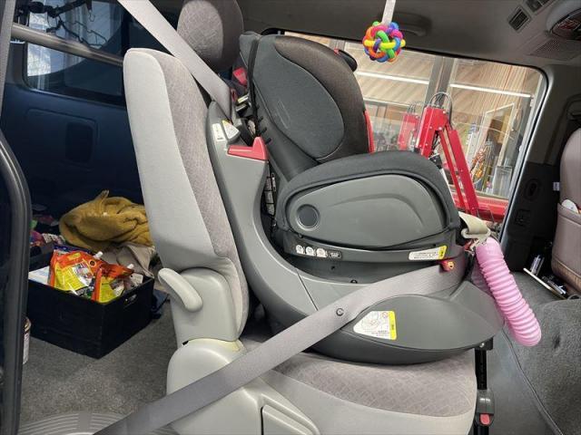 【シートベルト取付け】 ハイエース　後部座席　シートベルト後付け　スーパーGL　シート交換　加工　部品持ち込みOK　お値打ち　安い　早い　代車無料　三重県　四日市市　菰野町　いなべ市　桑名市　鈴鹿市