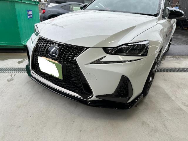 【スポイラー取付け】 IS　Fスポーツ　フロントスポイラー　カスタム　塗装　水性塗料　部品持ち込み　取付　お値打ち　安い　早い　代車無料　三重県　四日市市　菰野町　いなべ市　東員町　桑名市　鈴鹿市　オリーブカーズ