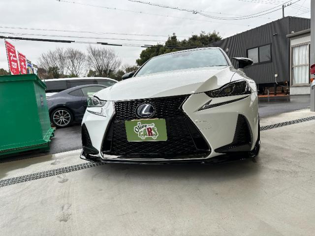 【スポイラー取付け】 IS　Fスポーツ　フロントスポイラー　カスタム　塗装　水性塗料　部品持ち込み　取付　お値打ち　安い　早い　代車無料　三重県　四日市市　菰野町　いなべ市　東員町　桑名市　鈴鹿市　オリーブカーズ