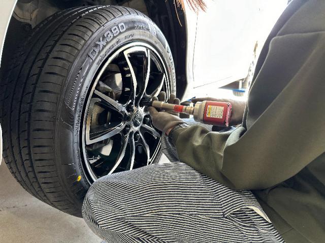 【タイヤ交換】 フリード　スタドレス　夏タイヤ　交換　ネット購入　直送OK　お値打ち　安い　早い　三重県　四日市市　その他地域のお客様も大歓迎です。