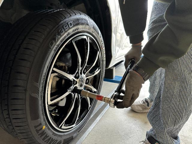 【タイヤ交換】 フリード　スタドレス　夏タイヤ　交換　ネット購入　直送OK　お値打ち　安い　早い　三重県　四日市市　その他地域のお客様も大歓迎です。